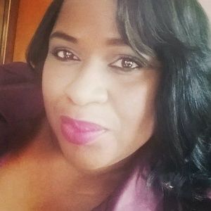 Meet your Posher, Trina